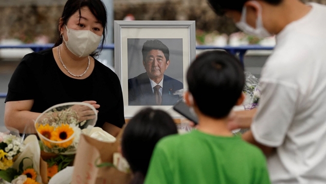 日本は9月27日に安倍前首相の国葬を開催し、外国の指導者を招待する